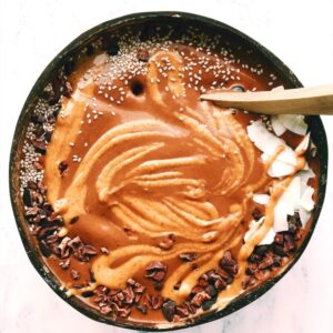 chocolate smoothie bowl