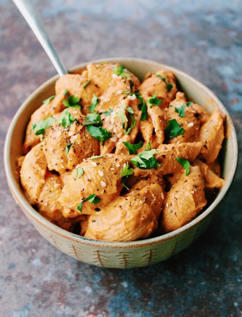 Creamy Roasted Tomato & Garlic Pasta
