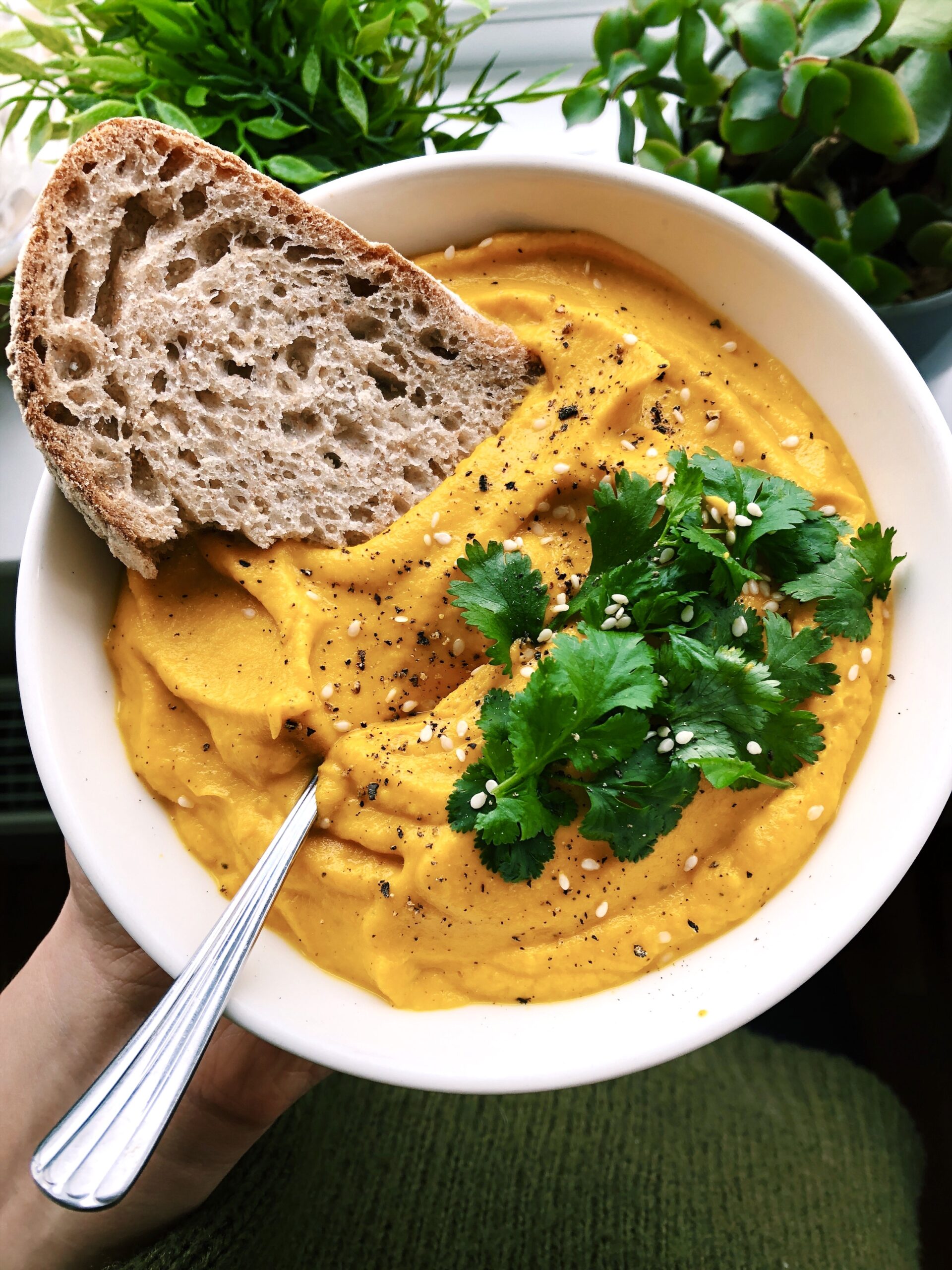 Zingy Roasted Carrot & Ginger Soup (Vegan & Gluten Free)