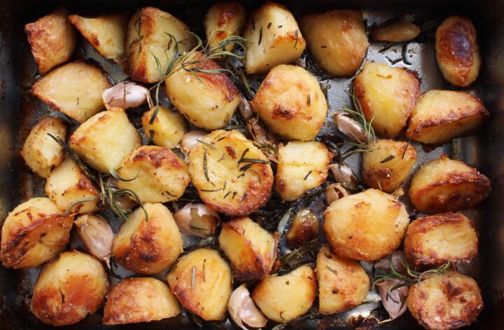 roast potatoes with rosemary