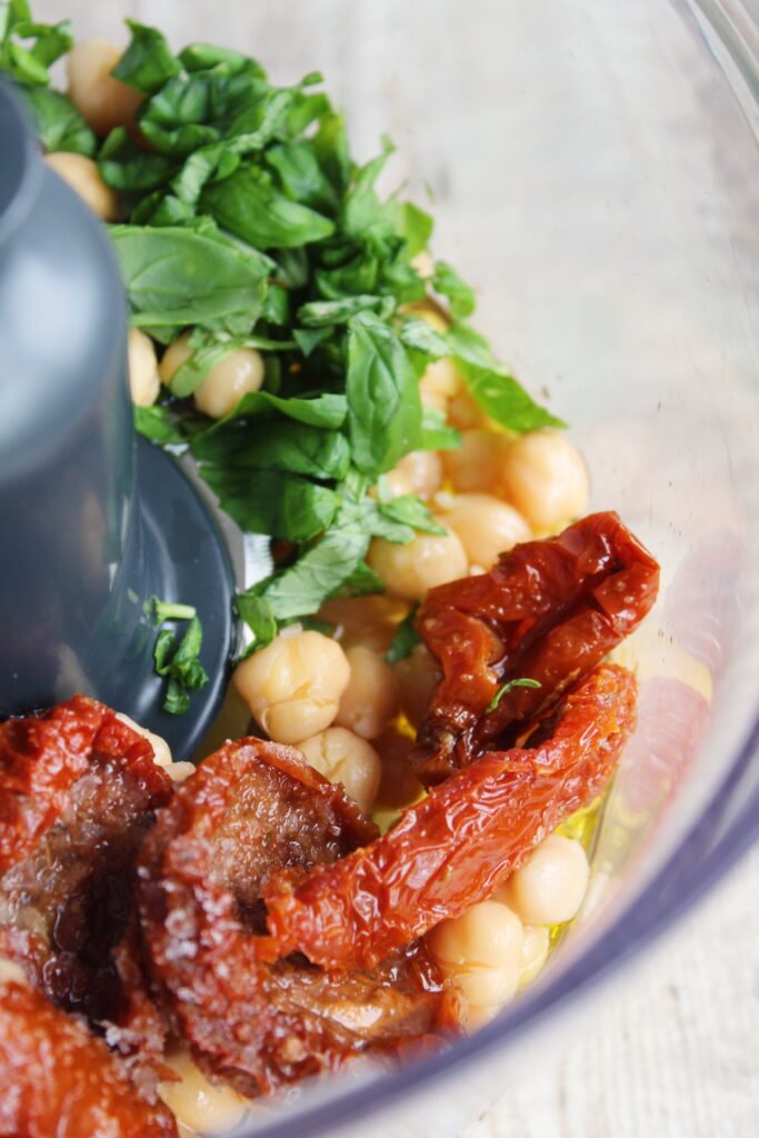 sun dried tomato hummus