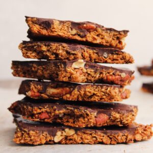 Chocolate Pecan Granola Bark