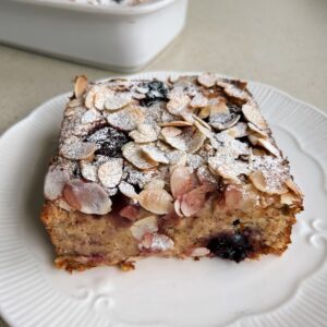 Cherry Bakewell Baked Oats