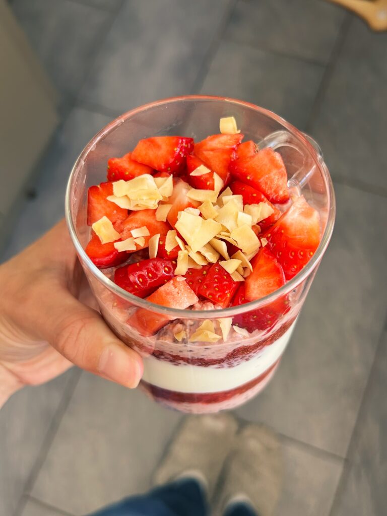 Strawberry Overnight Oat Jars
