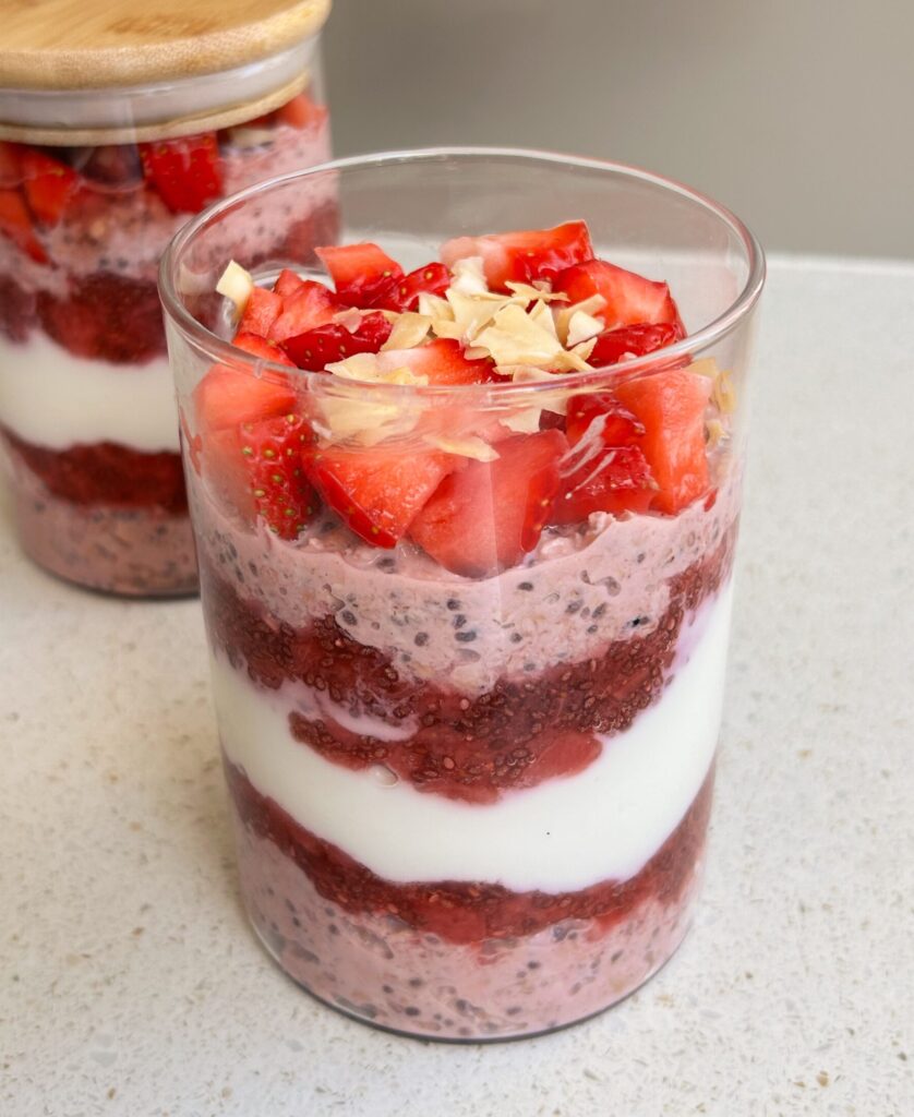 Strawberry Overnight Oat Jars