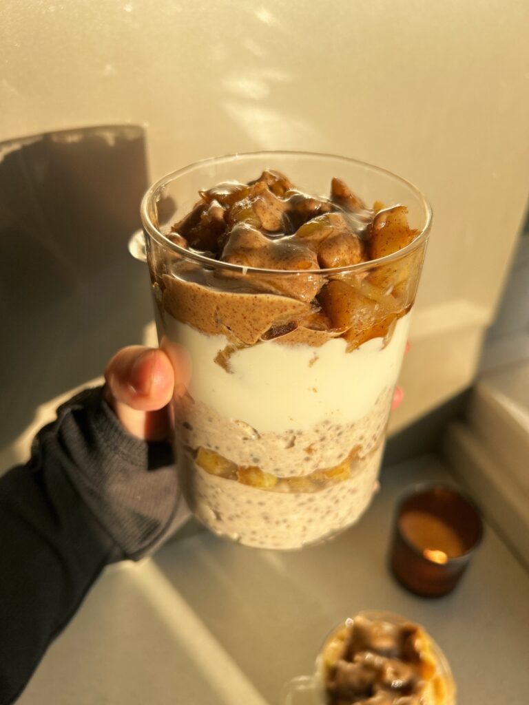 Apple Pie Overnight Oats