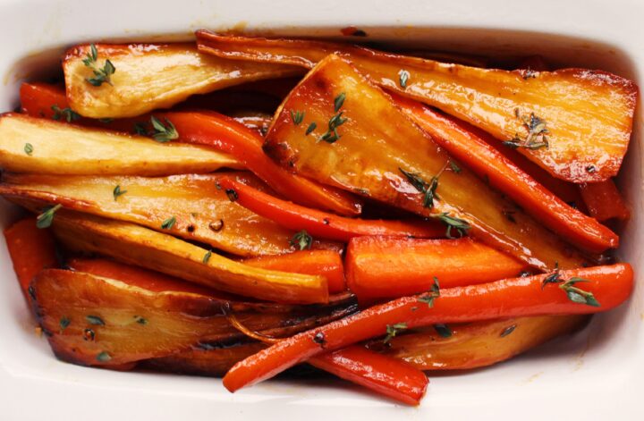 Maple and Thyme Roasted Carrots & Parsnips