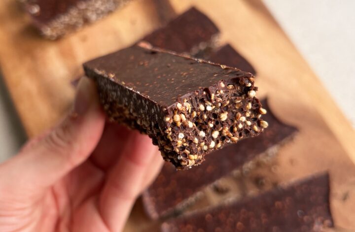 Chocolate Quinoa Crunch Bars