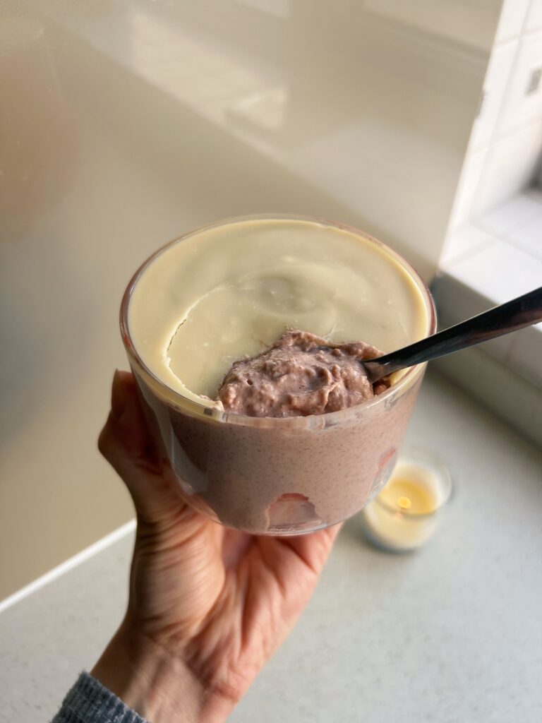 Strawberry Cheesecake Blended Oats