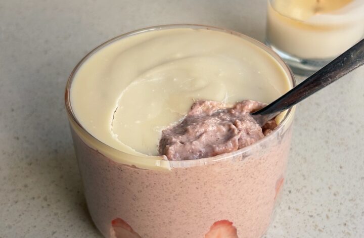 Strawberry Cheesecake Blended Oats