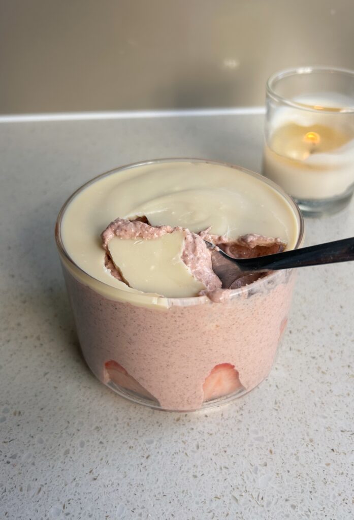 Strawberry Cheesecake Blended Oats